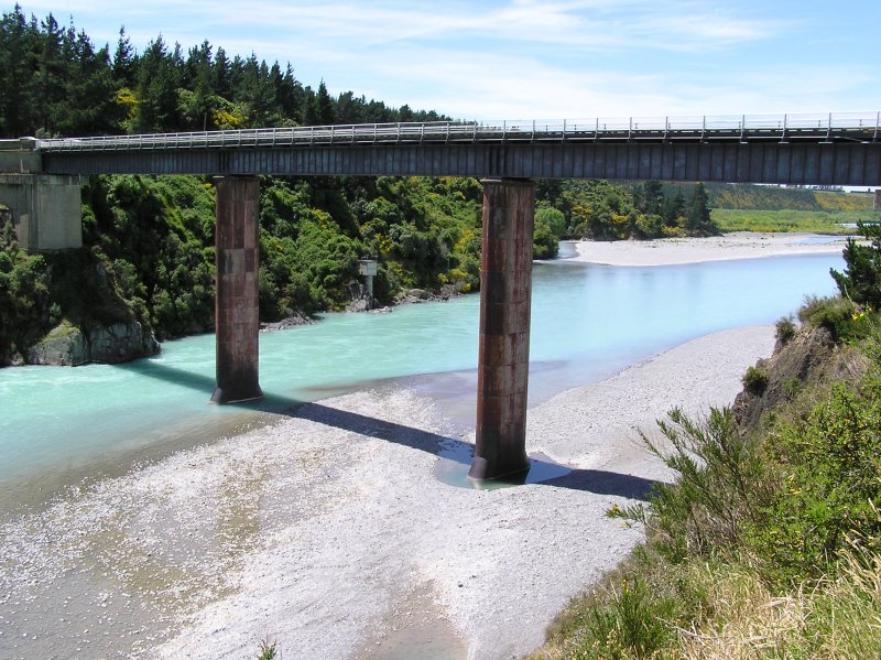 20nov2003_waimakariri_river